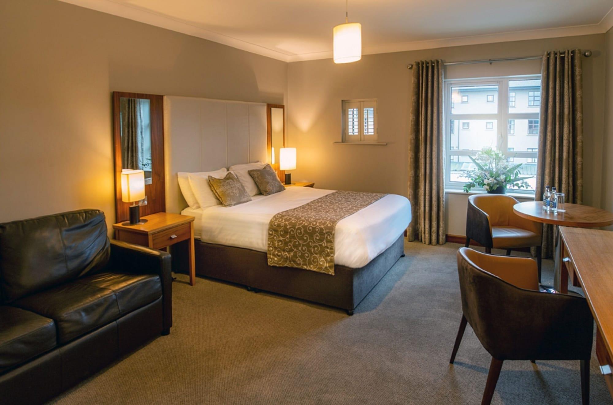The Riverside Park Hotel Enniscorthy Exterior photo