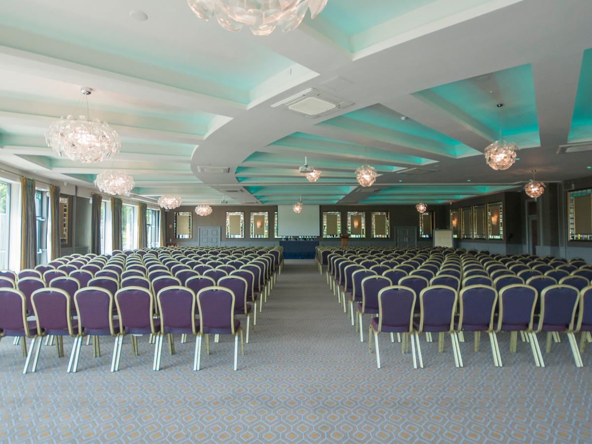 The Riverside Park Hotel Enniscorthy Exterior photo