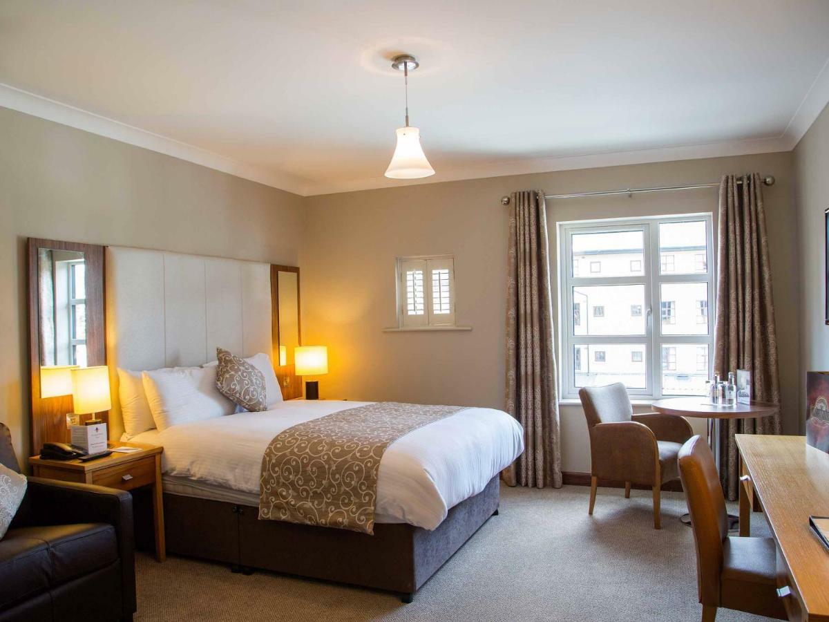 The Riverside Park Hotel Enniscorthy Exterior photo